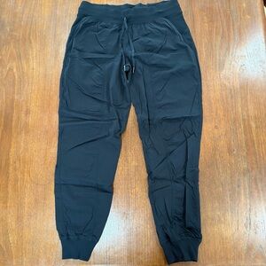 Lululemon Dance Studio Mid-Rise Jogger - Size 10